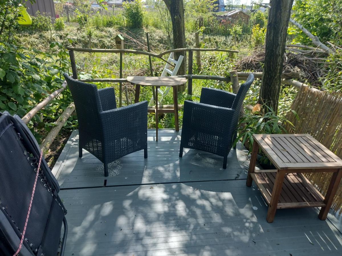 Tuinhuisje In Het Groen Алмере Екстериор снимка