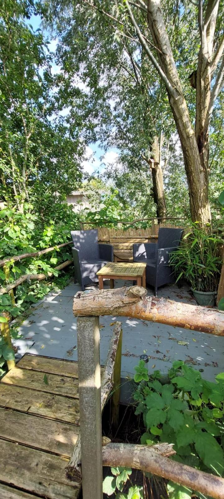 Tuinhuisje In Het Groen Алмере Екстериор снимка
